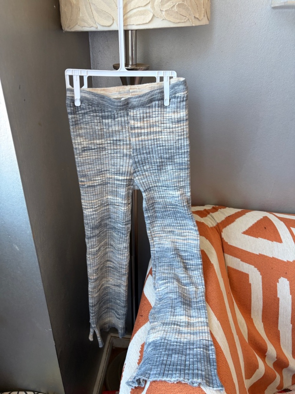 Rylee + Cru Blue and Gray Ribbed Flare Leggings